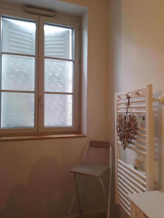 Le Coeur De Sel Apartment Salins-les-Bains Bagian luar foto